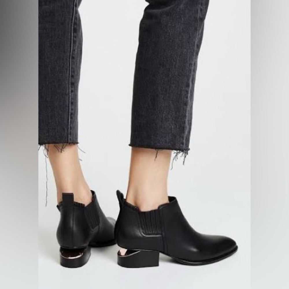 Authentic Alexander Wang KORI Tumbled Leather Lift-Heel Ankle Boot 41 US 10.5/11